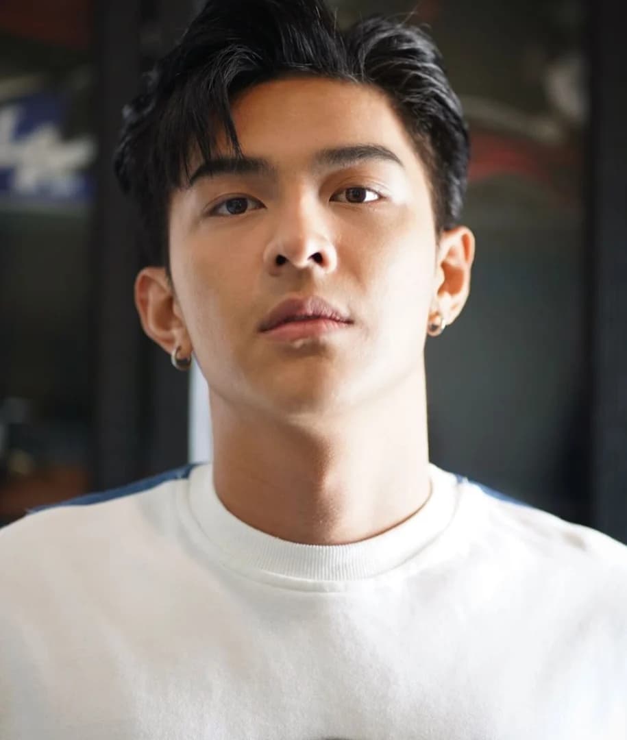 โหน ธนากร ศรีบรรจง