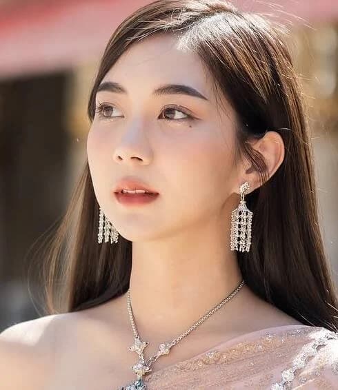 น้ำฝน ปริตา ไชยรักษ์