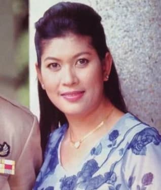 ปู นริสา พรหมสุภา