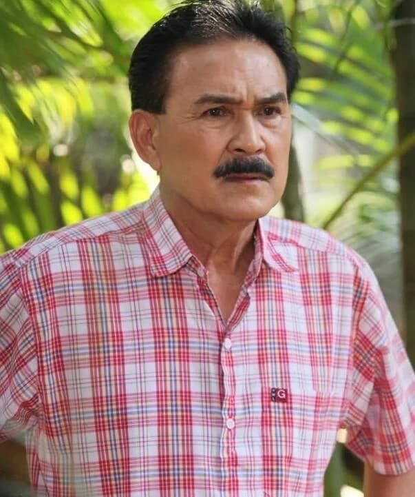 เปี๊ยก สุระ มูรธานนท์