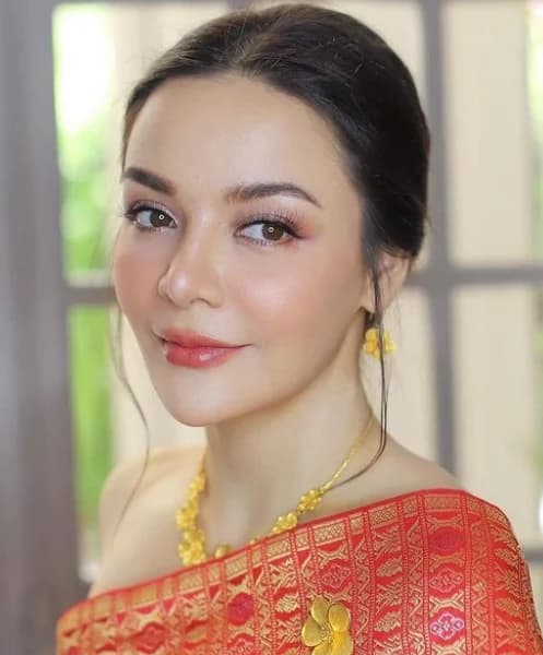 อเล็กซานดร้า ธิดาวัลย์ บุญช่วย