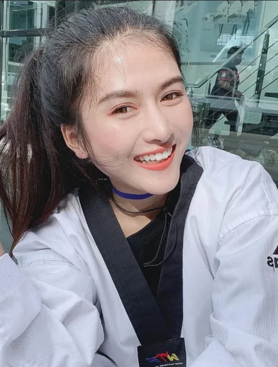 นพรัตน์ สุขประเสริฐ