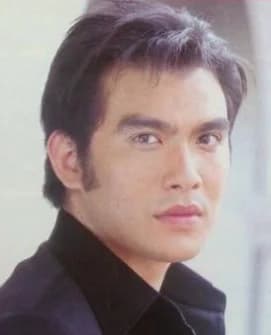 ต้น ปุสสะ