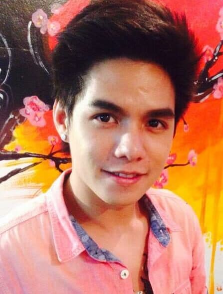 เค้ก ธีรภัทร แก้วเกษ