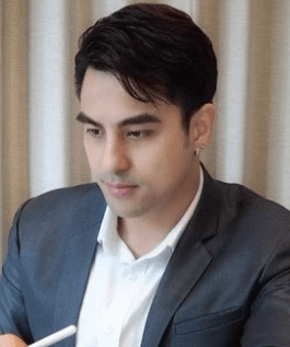 แบด ศิวัช คูสกุลธรรม