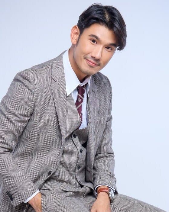 ท็อป เทวินทร์ สุรเชิดเกียรติ