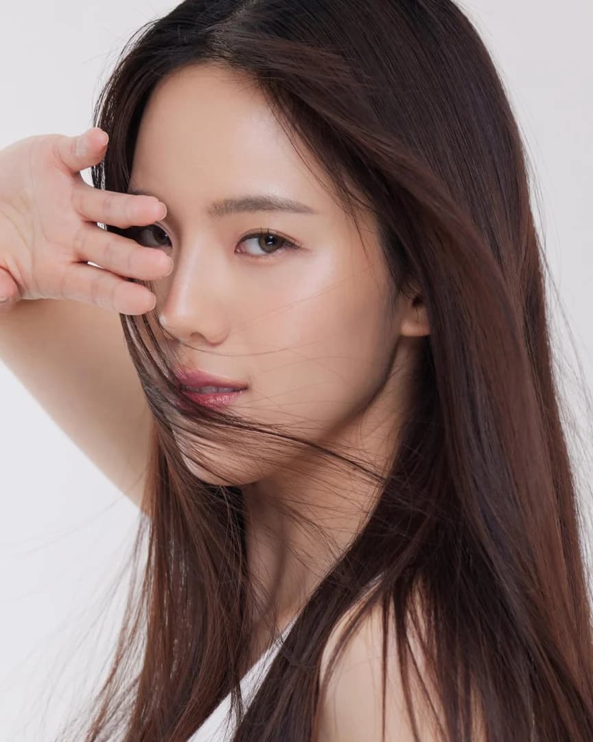 เจนิส เจณิสตา พรหมผดุงชีพ