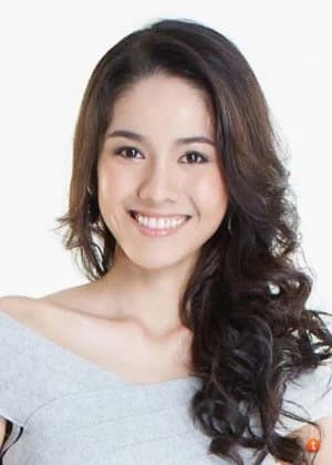 พลอย พลอยพัชรา ศรีดารา