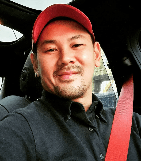 กริช หิรัญพฤกษ์