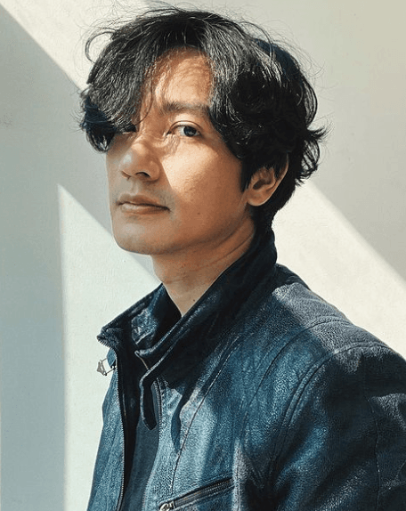 เพลิง พลภัคค์ วัชรพงศ์หิรัญ