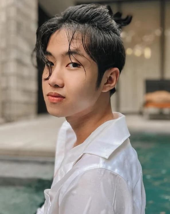 เพชร ศิรินทร์ ศิริพานิชย์