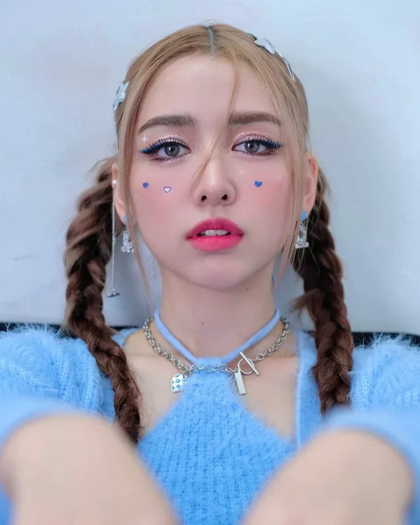 เจน กุลจิราณัฐ วรรักษา