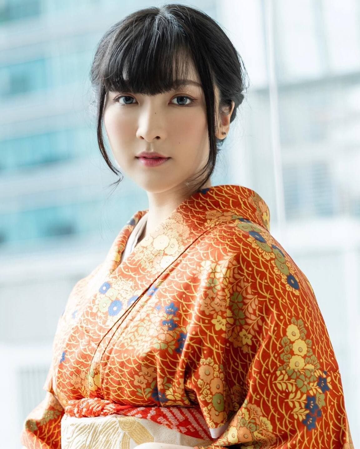 พิม ขจรเวคิน