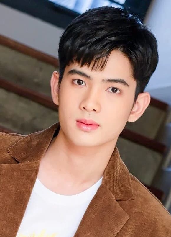 พัตเตอร์ เดชพิสิษฐ์ จารุกรอภิวัฒิ