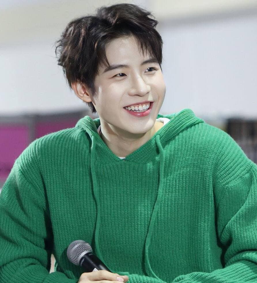 ที วิศรุต สุวินิจจิต