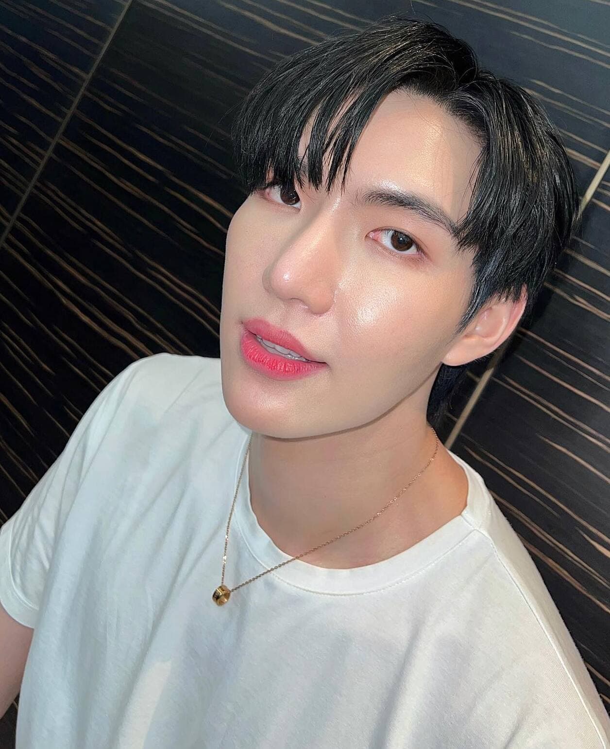 นัท วิศรุต ขาคำ