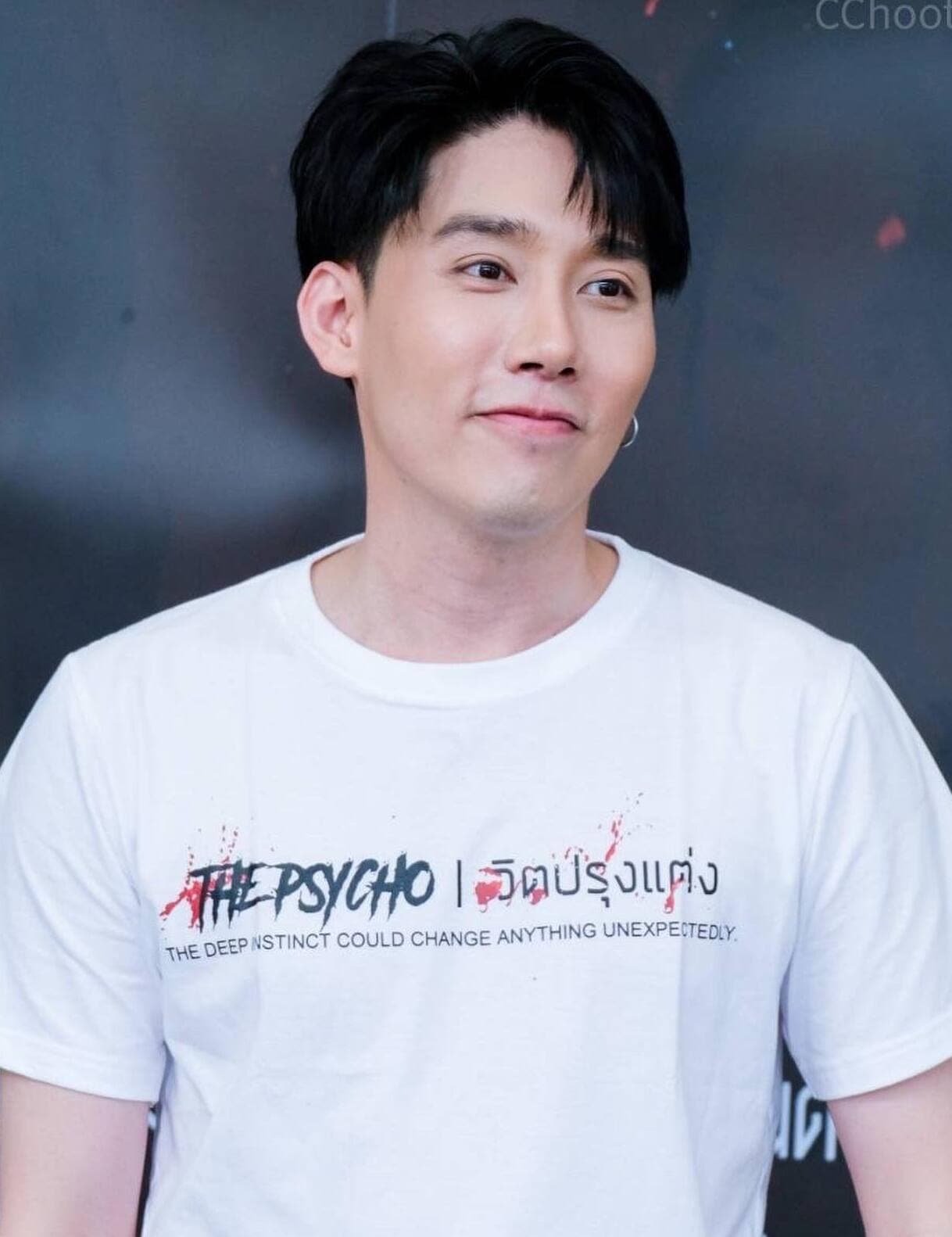 ชู๊ต เชิดชนินทร์ ฤทธิ์ธาอภินันท์