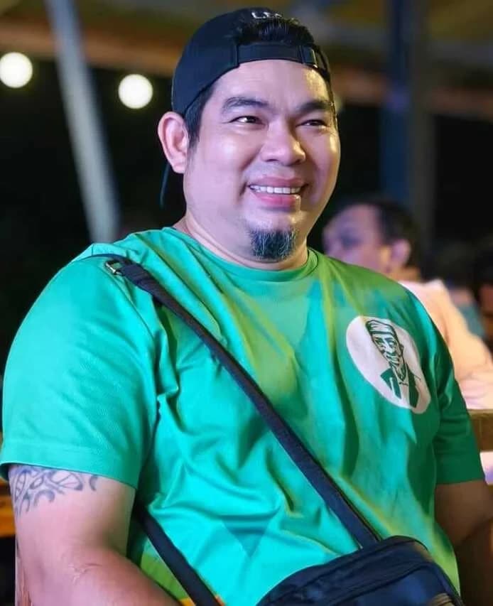 สุรพงษ์ สนิทพันธ์ (เต็งหนึ่ง ดอกกระโดน)