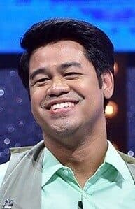 ศรัณย์ นักสอดสี (เล็ก ดาวิกา)