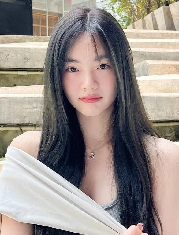 เอินเอิน ฟาติมา เดชะวลีกุล