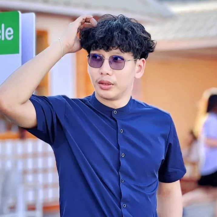 ปอน วิทยา ศรีงาม