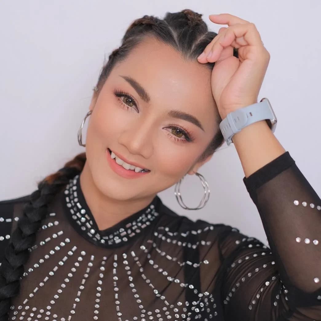 กัลยาณี เจียมสกุล (บิว กัลยาณี อาร์สยาม)