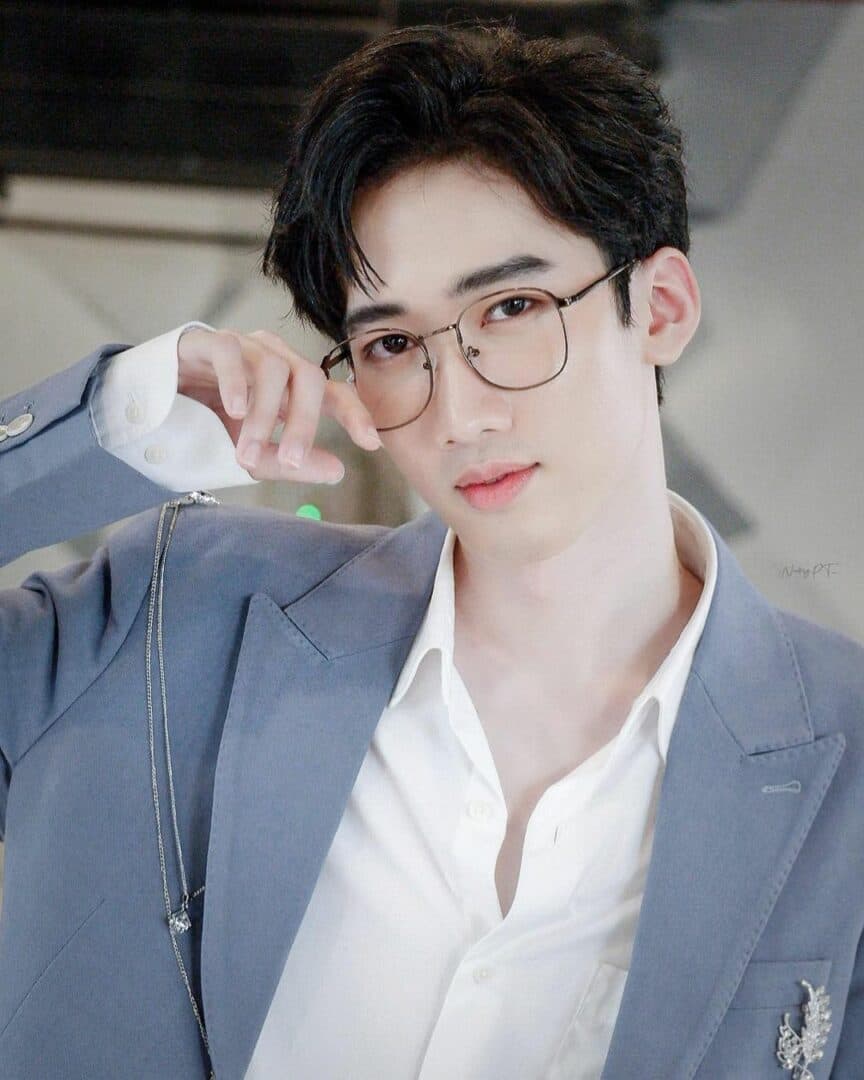 พีช พีรวิชญ์ โชติสถิรสกุล