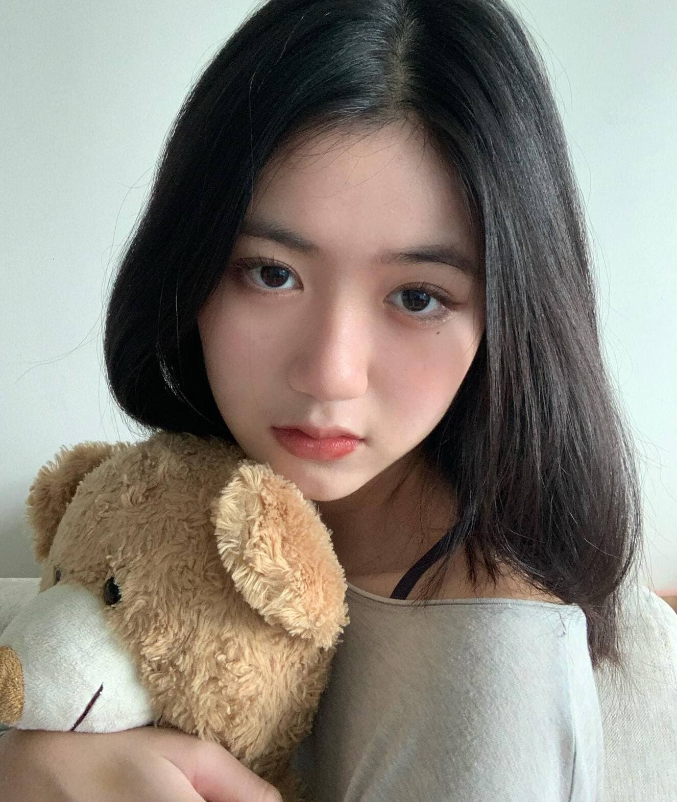 นุ่น ธัญญพัทธ์ อินยาวิเลิศ