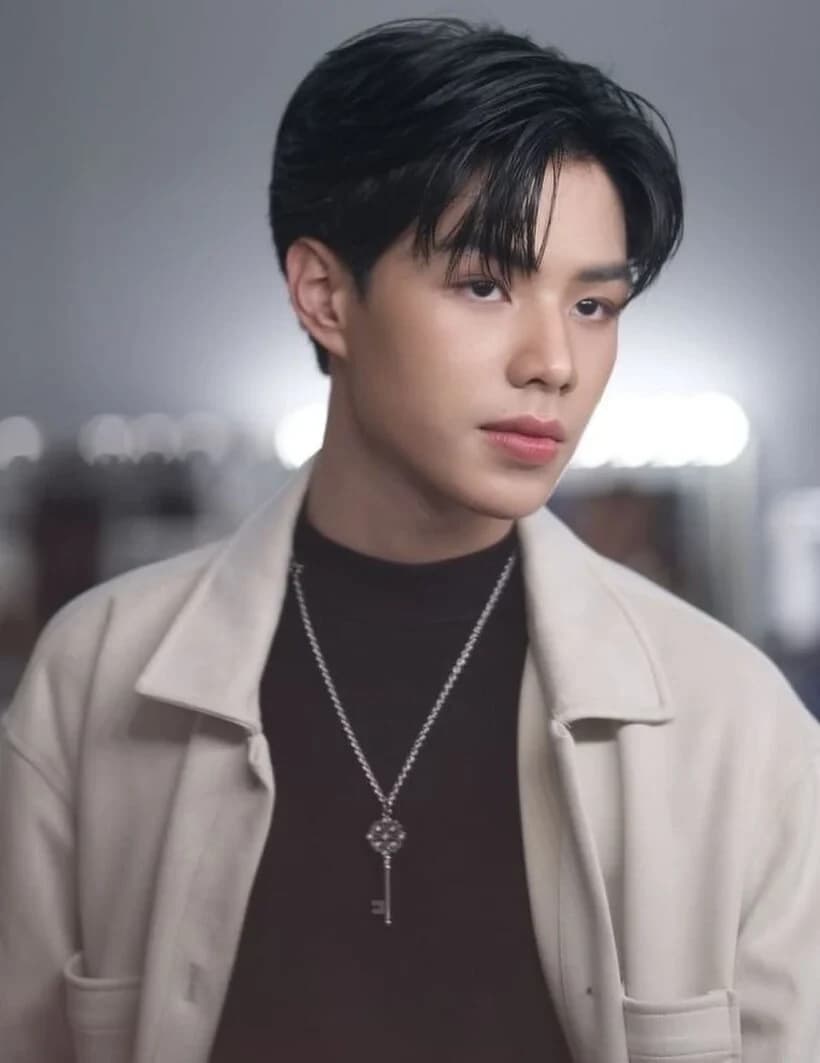 อังเปา โอชิริส สุวรรณชีพ