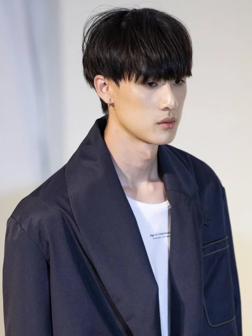 ธีร์ ธีรเดช วิถีพานิชย์