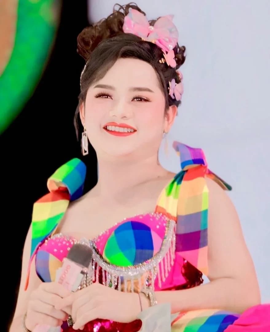 ตุ๊บตั๊บ ศิริศักดิ์ ไก่ทอง