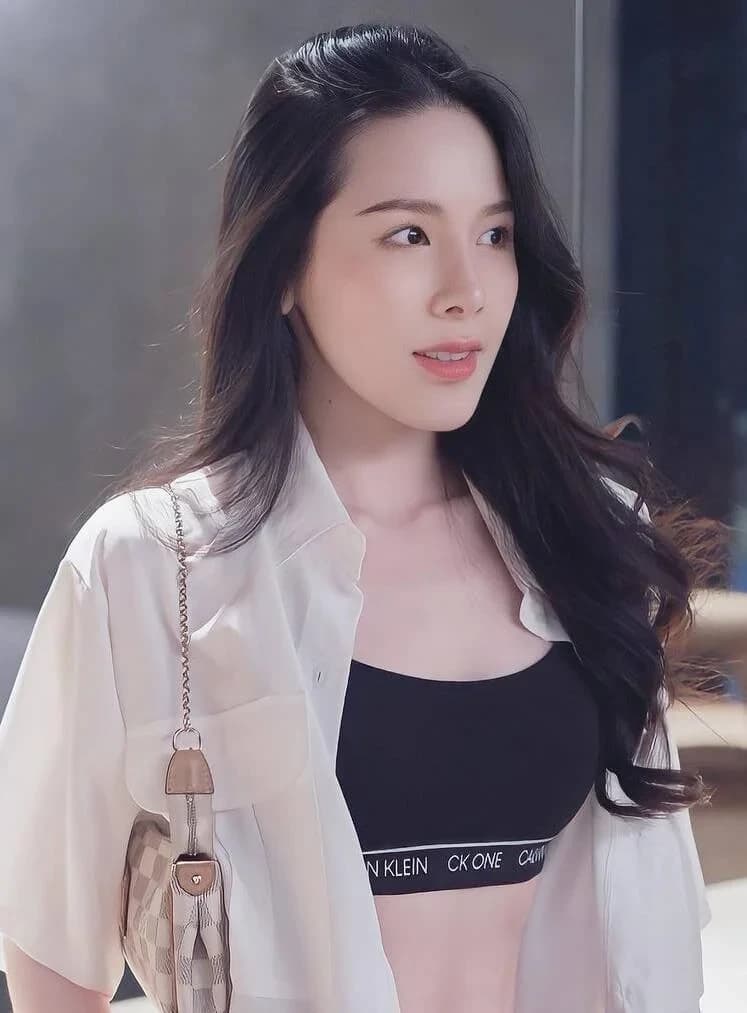 นายน์ วิมพ์วิภา อิ่มประสิทธิชัย