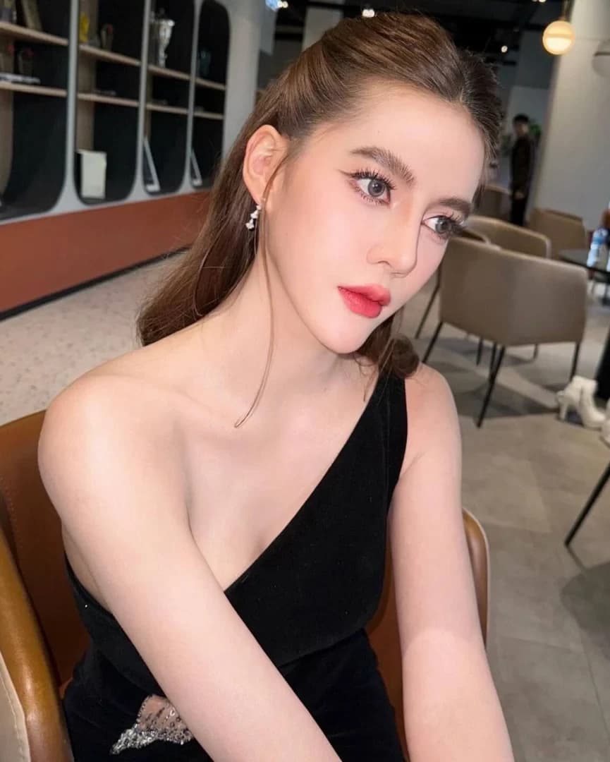 นุ้ย สุพาพอน สมวิจิด