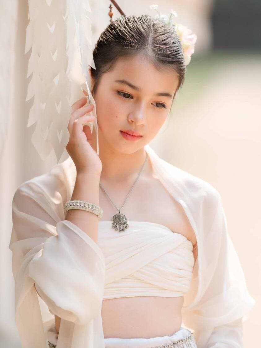 นินนา นีรนารา